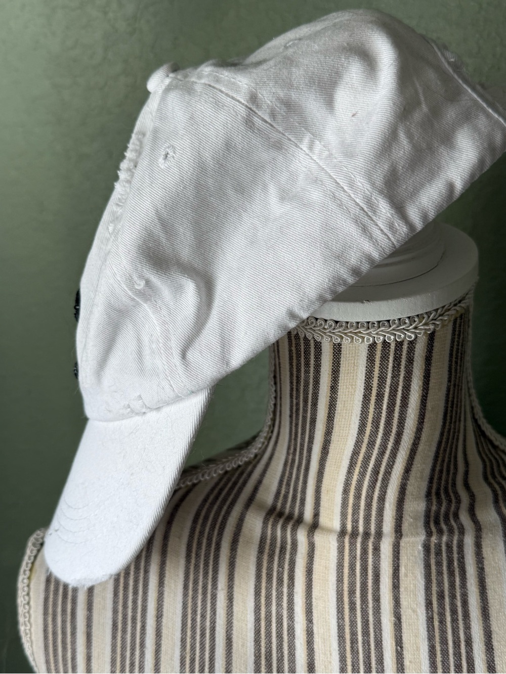 Rhinestone Cotton Hat - Picture 3 of 6